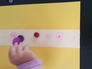 activité bébé montessori